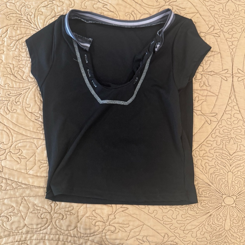 Black Short Sleeve Ribbed Top with Contrast Trim
